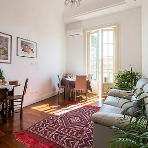 2* Nocleg ze śniadaniem Ai Lattarini House